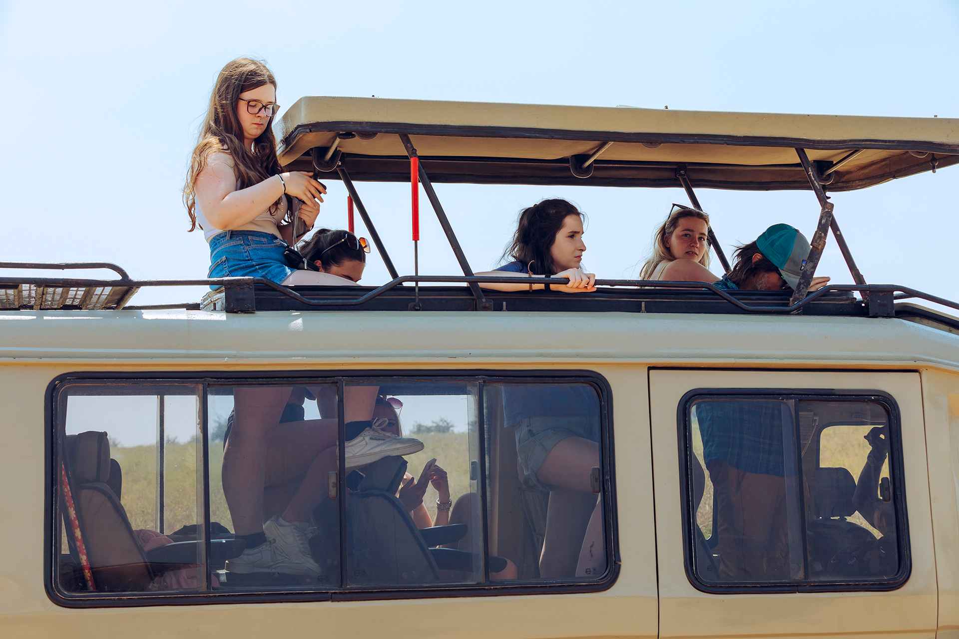 Book Your Tanzania Travel with Local Tanzania Travel Experts